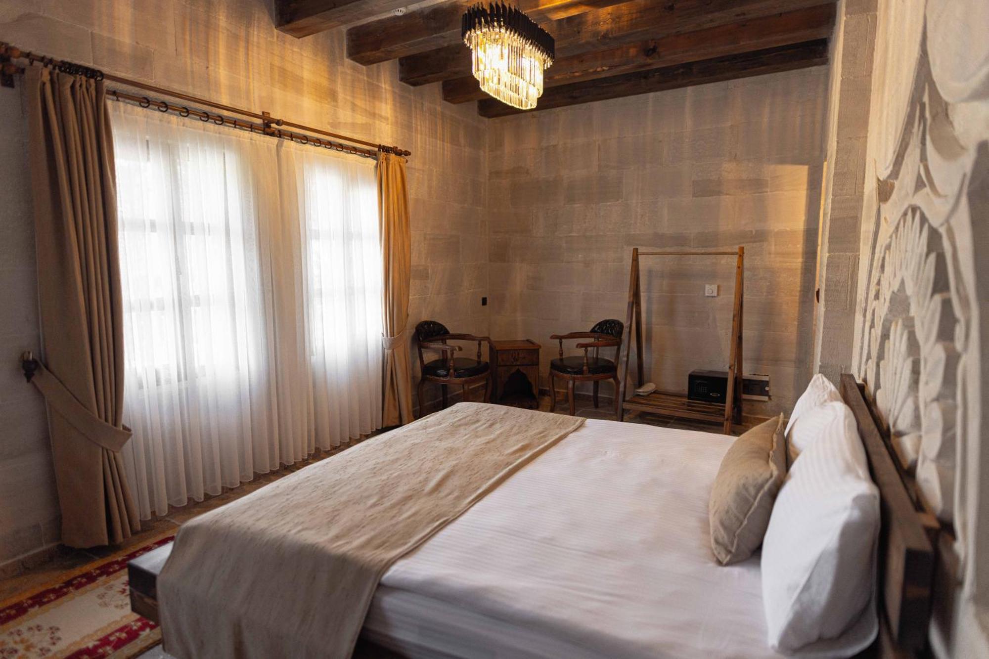 Noah'S Ark Cave Hotel เกอเรเม ภายนอก รูปภาพ