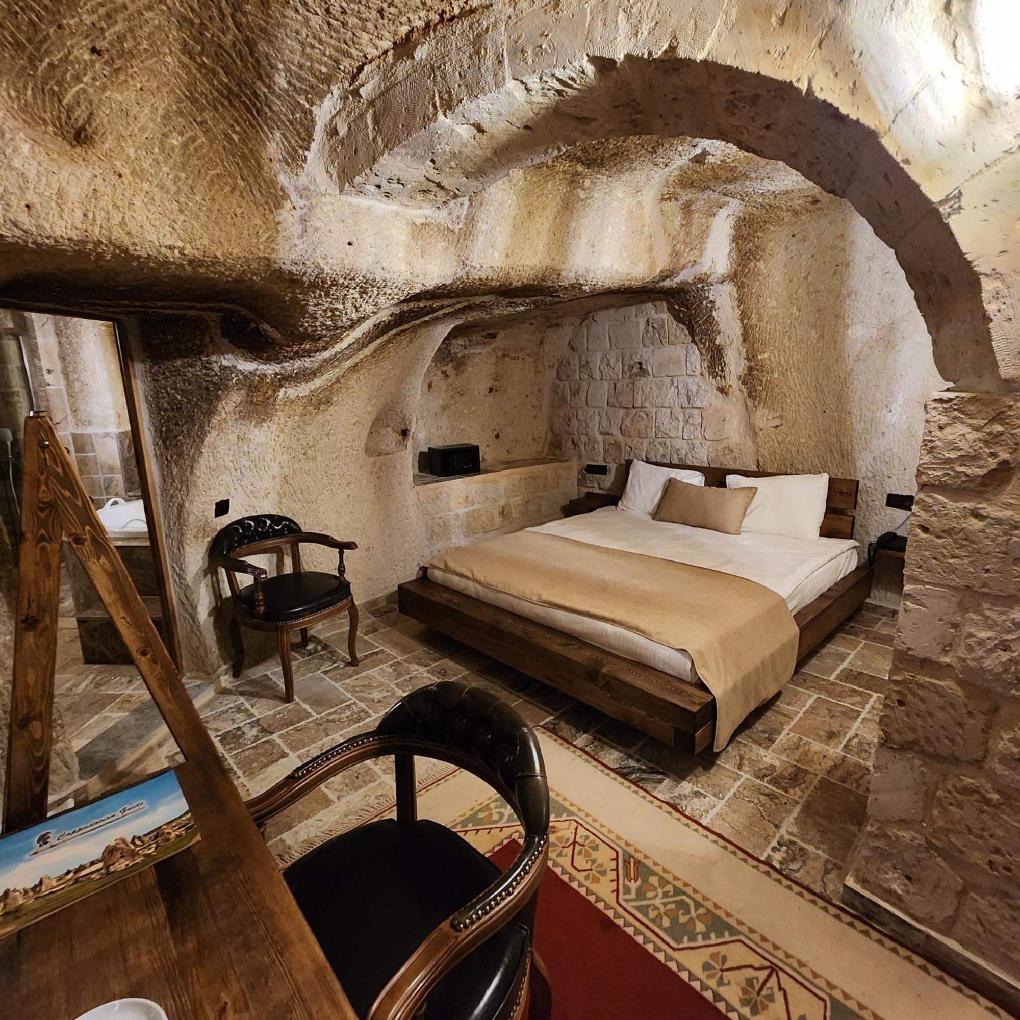 Noah'S Ark Cave Hotel เกอเรเม ภายนอก รูปภาพ