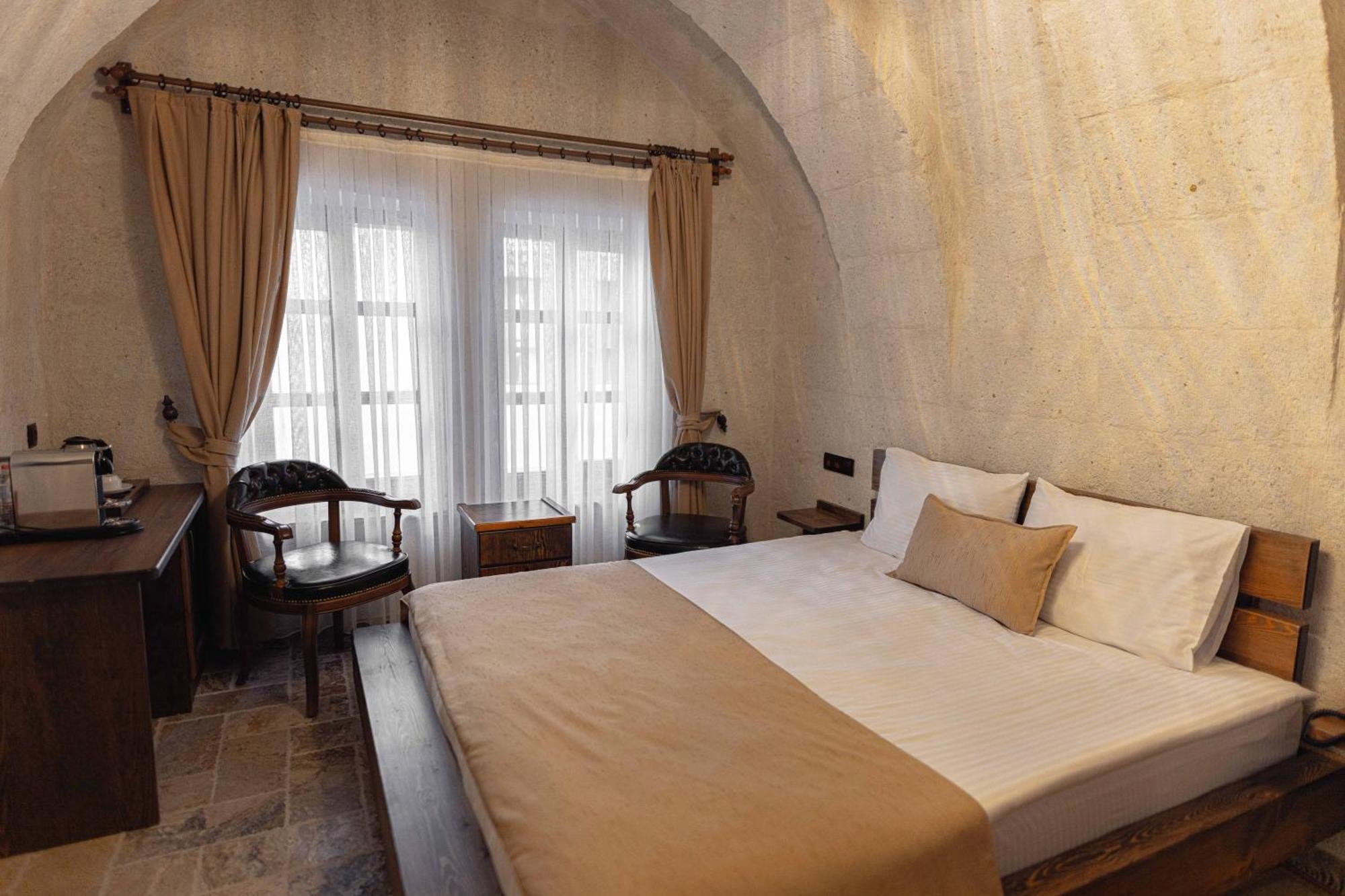 Noah'S Ark Cave Hotel เกอเรเม ภายนอก รูปภาพ