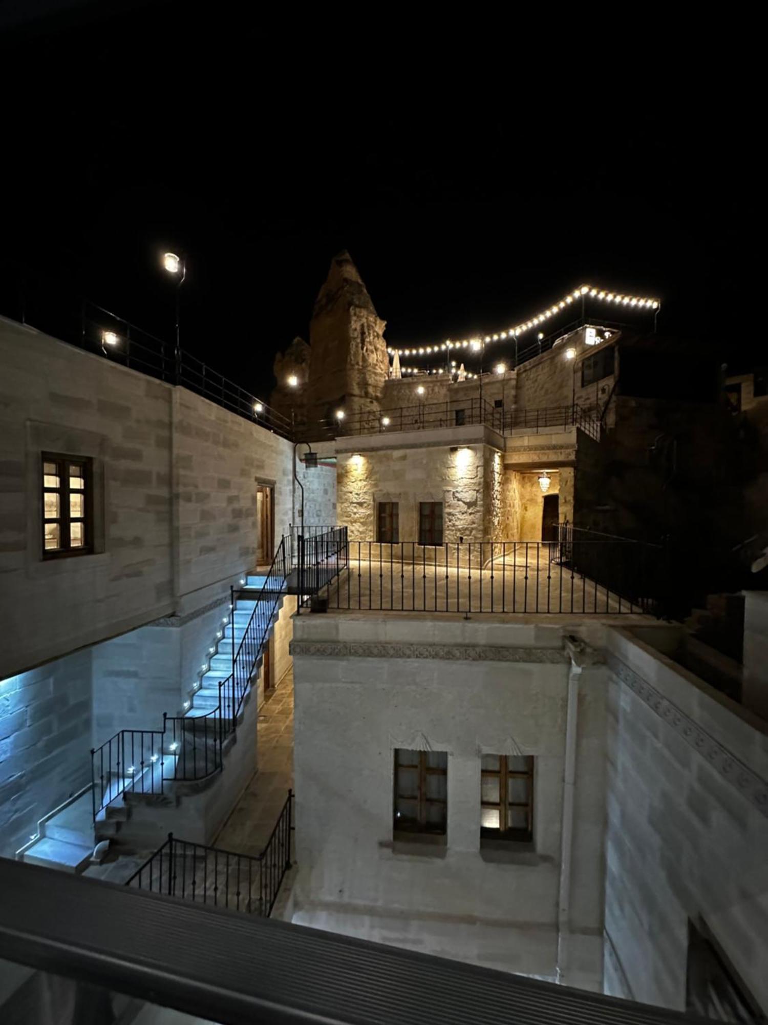 Noah'S Ark Cave Hotel เกอเรเม ภายนอก รูปภาพ