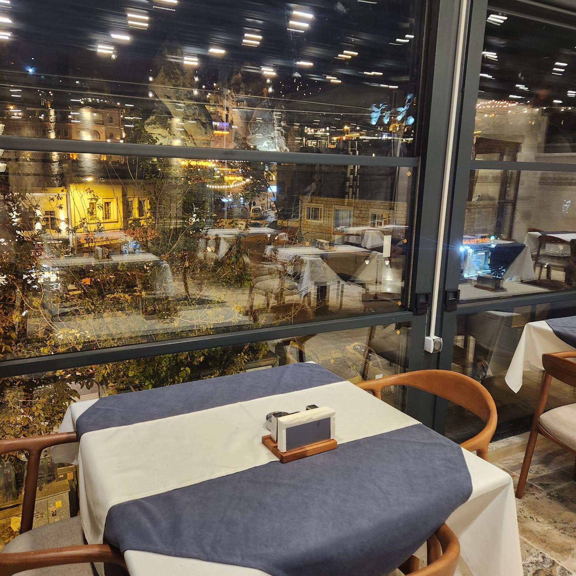 Noah'S Ark Cave Hotel เกอเรเม ภายนอก รูปภาพ